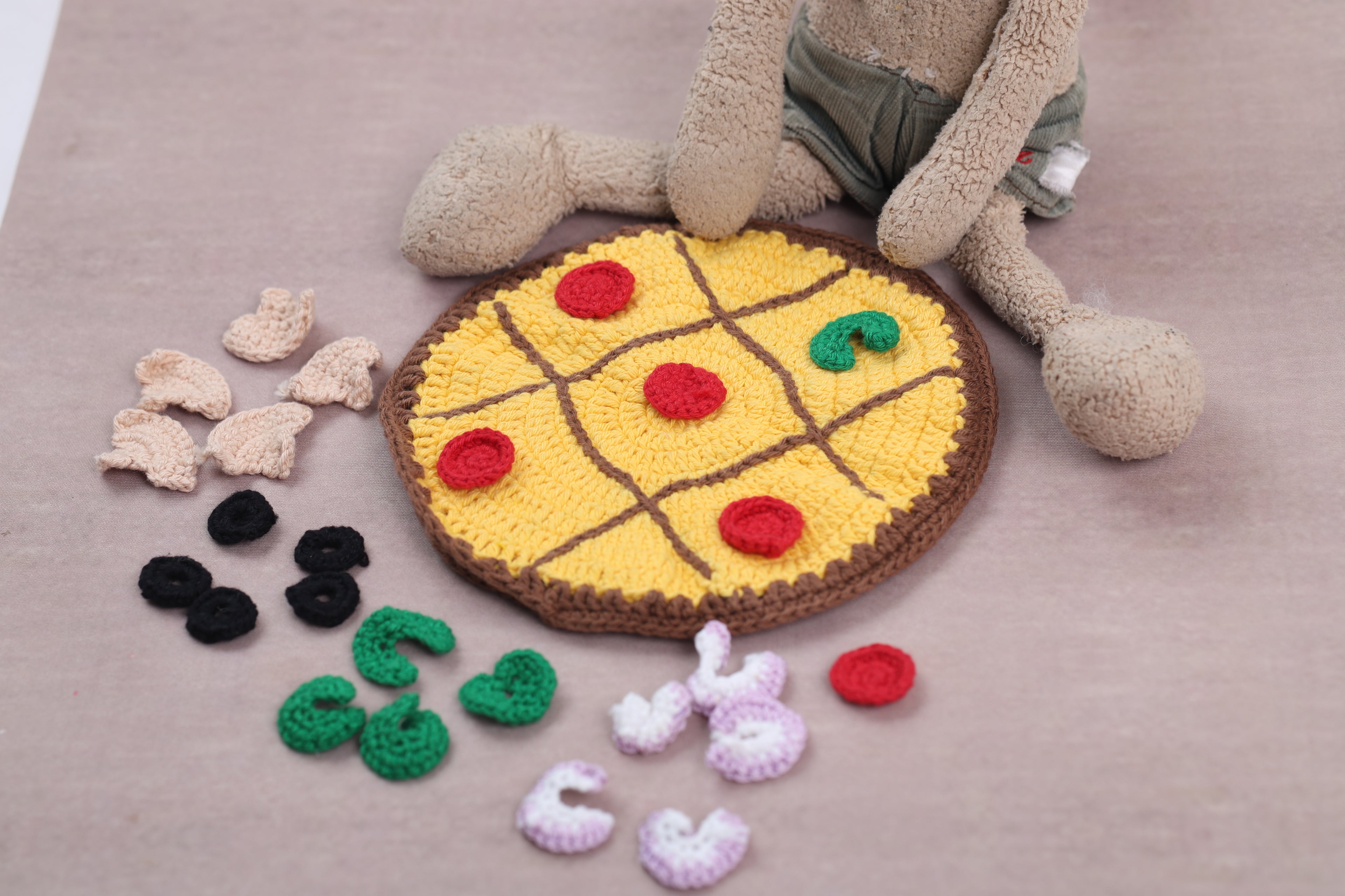 Little Medhas Pizza Tic Tac Toe - Educational Strategy Game for Kids 24+ Months