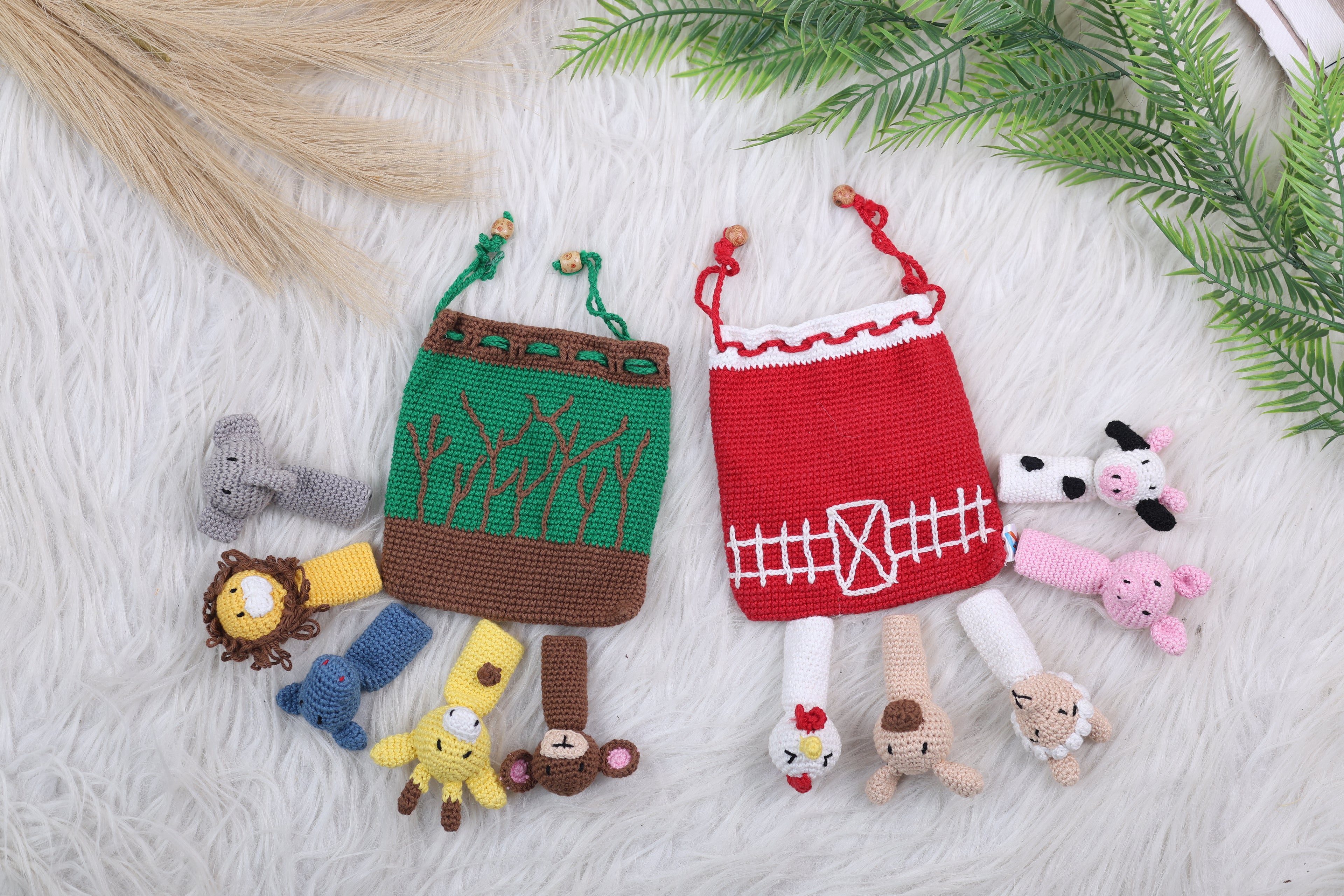 Little Medhas Finger Puppets Set - Farm & Forest Animals Educational Storytelling Toys 9+ Months