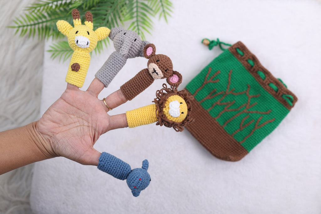 Little Medhas Finger Puppets Set - Farm & Forest Animals Educational Storytelling Toys 9+ Months
